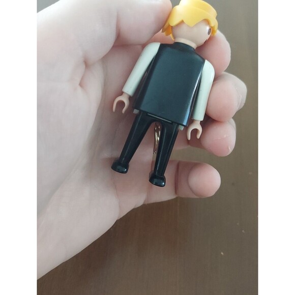 Vintage Geobra Playmobil 1974 Sheriff Figurine with Cape Vtg Minifig Missing Hat - Picture 7 of 7